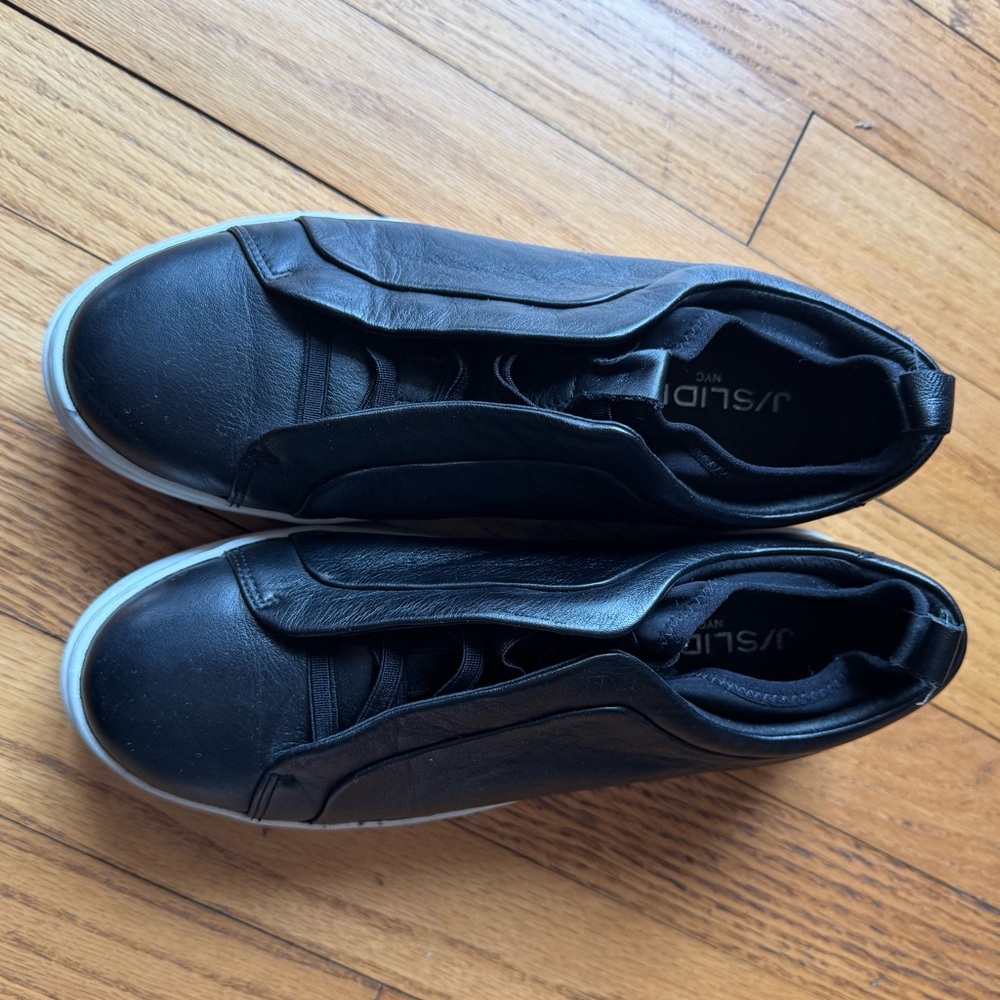 J slides leather sneakers wms 7